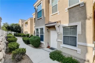 Photo #2: 2599712 Listing 