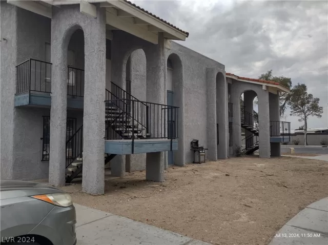 MLS: 2599758 Condo For Sale