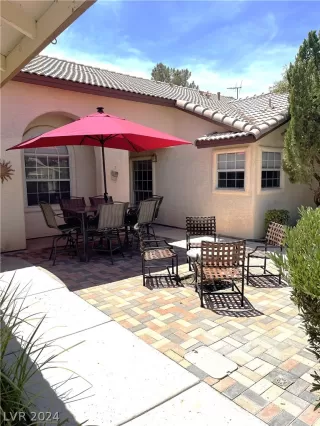 Photo #2: 2599765 Listing 