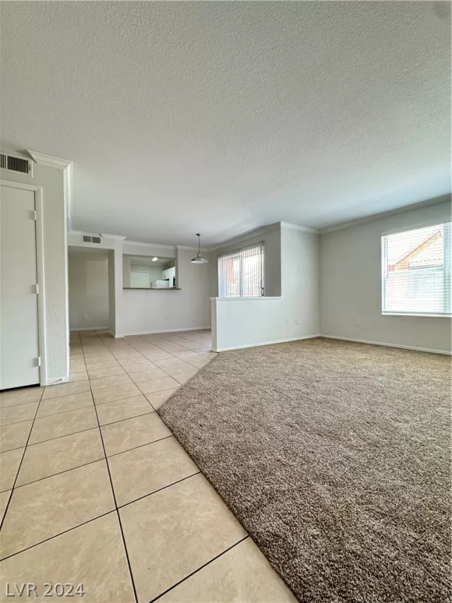 MLS: 2599788 Condo For Sale