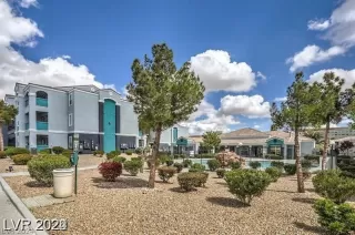 Photo #5: 2599814 Listing 