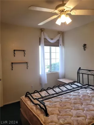 Photo #6: 2599868 Listing