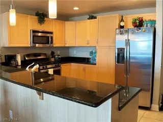 Photo #1: 2599876 Listing 