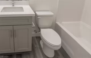 Photo #6: 2599877 Listing 