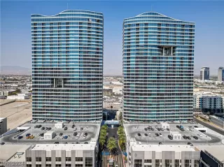 Photo #1: 2599911 Listing