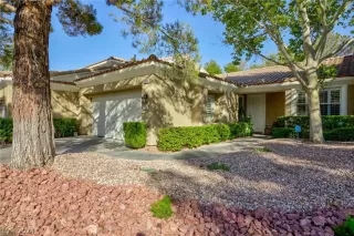 Photo #1: 2599969 Listing 