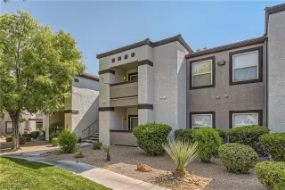 Photo #1: 2599980 Listing 