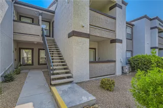 Photo #2: 2599980 Listing 