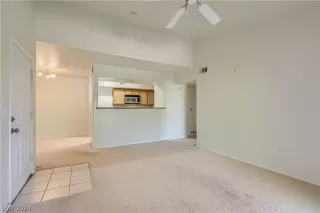 Photo #6: 2599980 Listing 