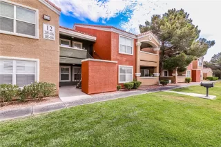 Photo #1: 2599991 Listing 