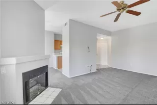 Photo #5: 2600018 Listing 