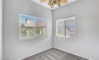 Photo #6: 2600018 Listing 