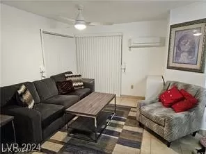 Photo #5: 2600023 Listing 