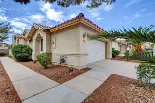 Photo #3: 2600027 Listing