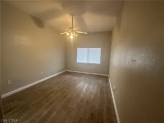 Photo #3: 2600053 Listing 