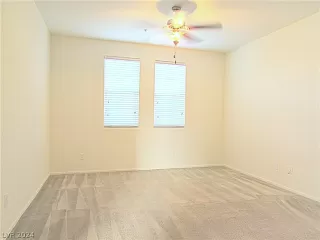 Photo #2: 2600056 Listing 