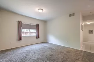 Photo #2: 2600069 Listing 