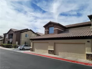 Photo #2: 2600104 Listing 