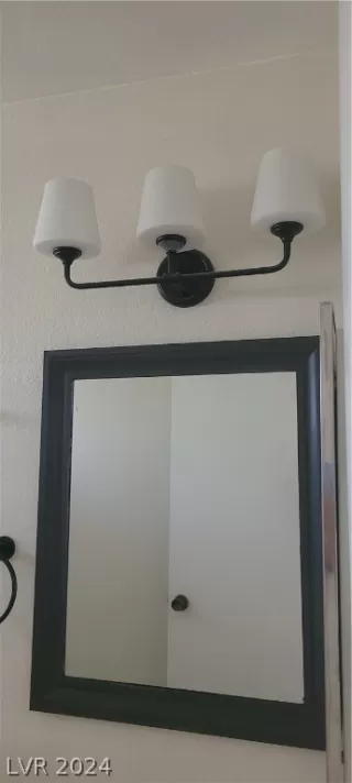 Photo #2: 2600110 Listing