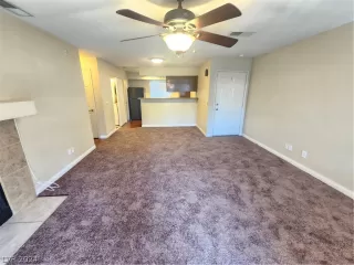 Photo #2: 2600139 Listing 