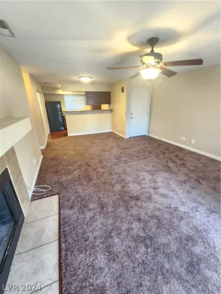 Photo #4: 2600139 Listing 