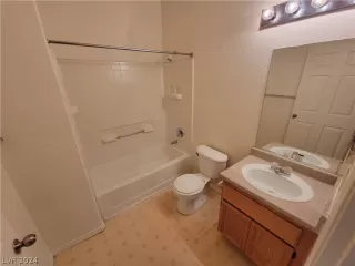 Photo #3: 2600144 Listing 