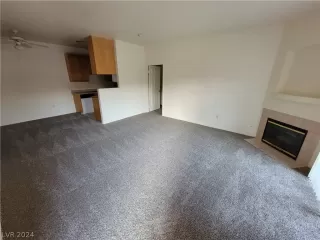 Photo #5: 2600144 Listing 