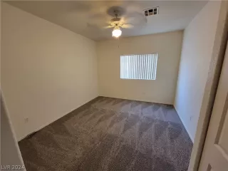 Photo #6: 2600144 Listing 