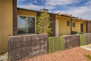 Photo #5: 2600203 Listing