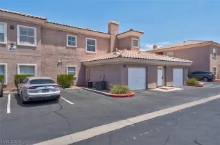 Photo #2: 2600213 Listing 