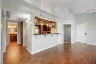 Photo #6: 2600249 Listing 