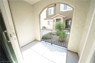 Photo #6: 2600282 Listing 