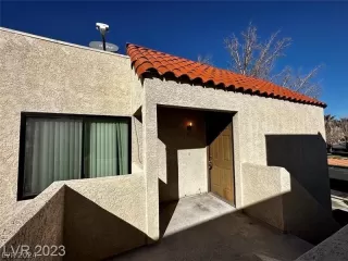 Photo #3: 2600288 Listing 