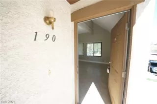 Photo #4: 2600288 Listing 