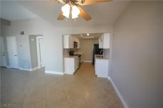 Photo #6: 2600288 Listing 