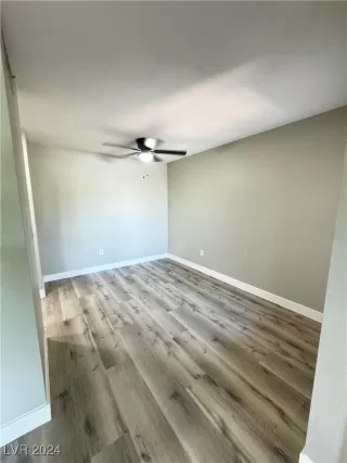 Photo #5: 2600290 Listing 