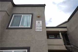 Photo #1: 2600294 Listing 