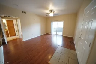 Photo #5: 2600294 Listing 