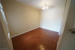 Photo #6: 2600294 Listing 