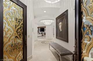 Photo #1: 2600387 Listing