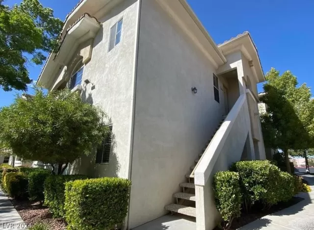 MLS: 2600393 Condo For Sale