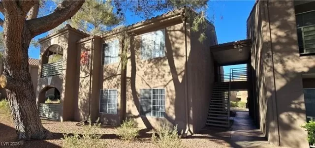 MLS: 2600414 Condo For Sale