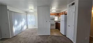 Photo #4: 2600414 Listing 