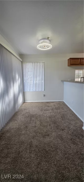 Photo #5: 2600414 Listing 