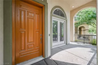 Photo #4: 2600455 Listing 