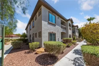 Photo #2: 2600459 Listing 