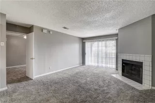 Photo #6: 2600465 Listing 