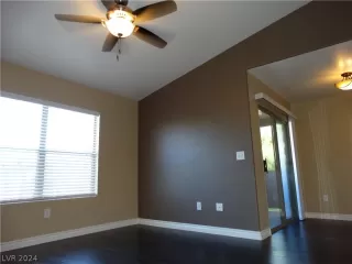 Photo #4: 2600467 Listing 
