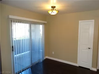 Photo #5: 2600467 Listing 