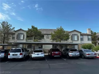 Photo #1: 2600491 Listing 